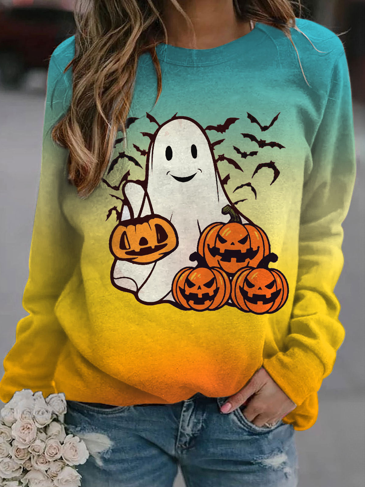 Women's Lovely Ghost Halloween Round Neck Long Sleeve Top