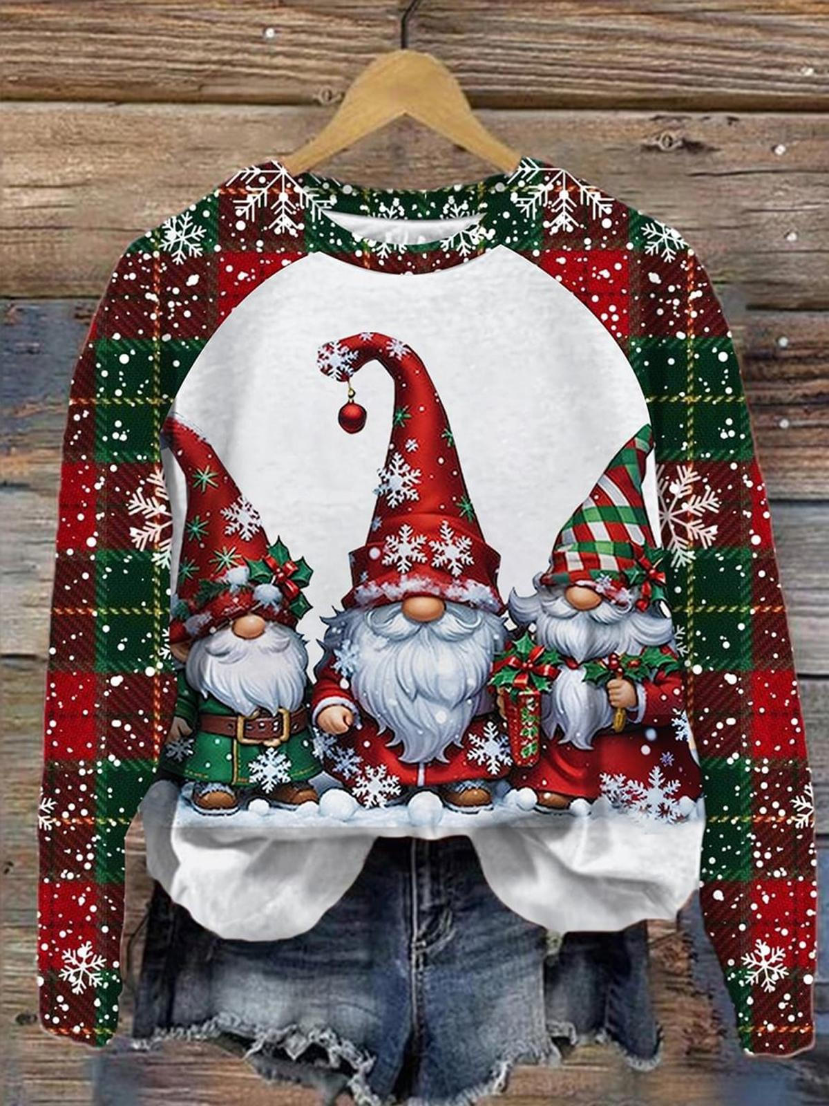 Women's Christmas Gnome Long Sleeve Sweatshirt