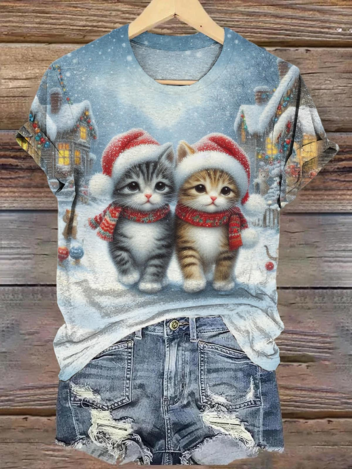 Women's Cute Christmas Cat Print Crew Neck T-shirt