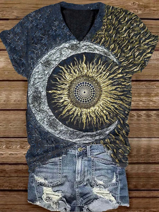 Tarot Sun and Moon Pattern Casual V-Neck T-Shirt