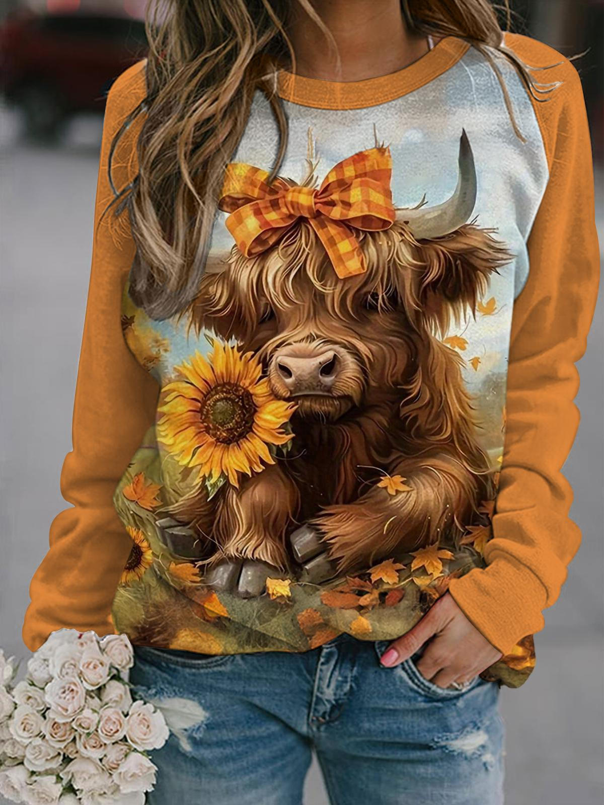 Women's Highland Cow Sunflower Print Long Sleeve Sweatshirt