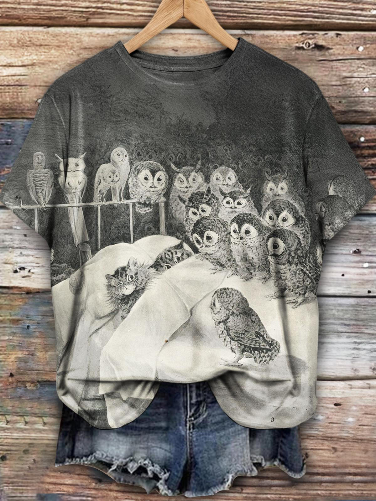 Women's Art Illustration Owl And Cat Vintage Fun Print T-shirt