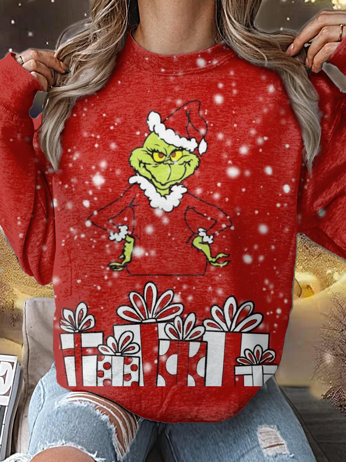 Women's Christmas Character Gift Print Long Sleeve Top