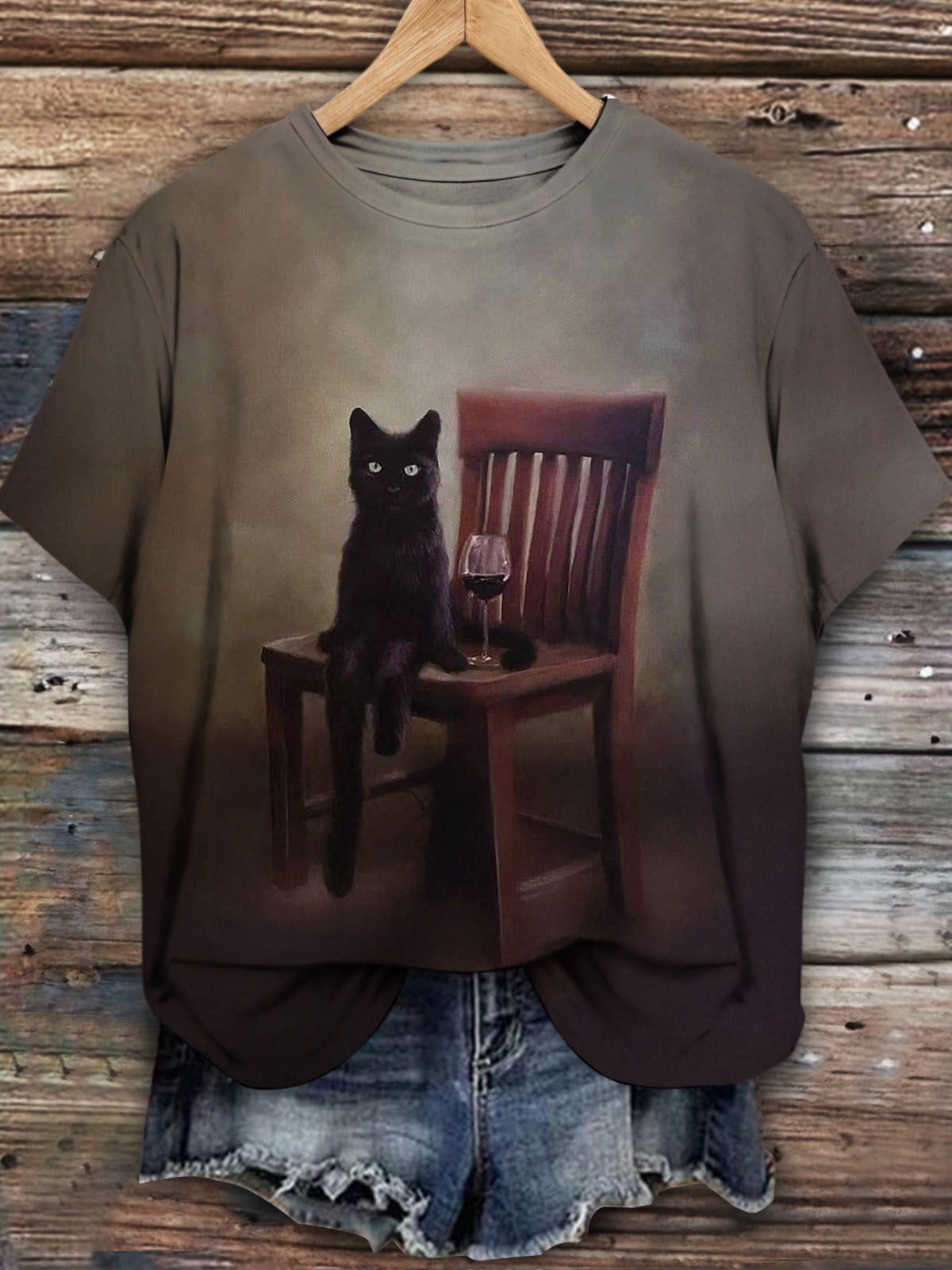 Women's Black Cat Red Wine Imitation Oil Painting Art Print Casual T-shirt