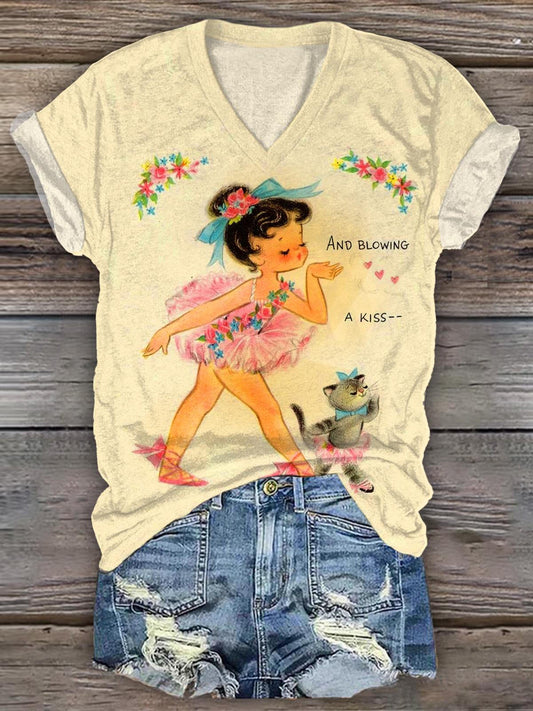 And Blowing A Kiss Angel Girl Vintage Printed Casual T-shirt